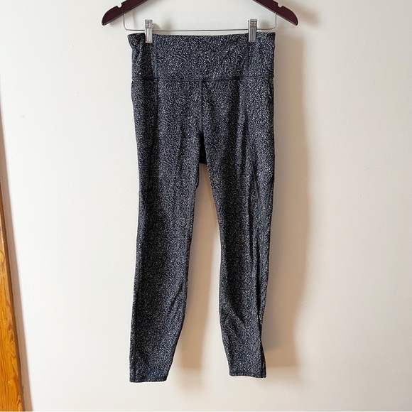 Athleta Lightning Static 7/8 Tight Yoga Fitness Pant #511146 Size Medium Black - Picture 3 of 11